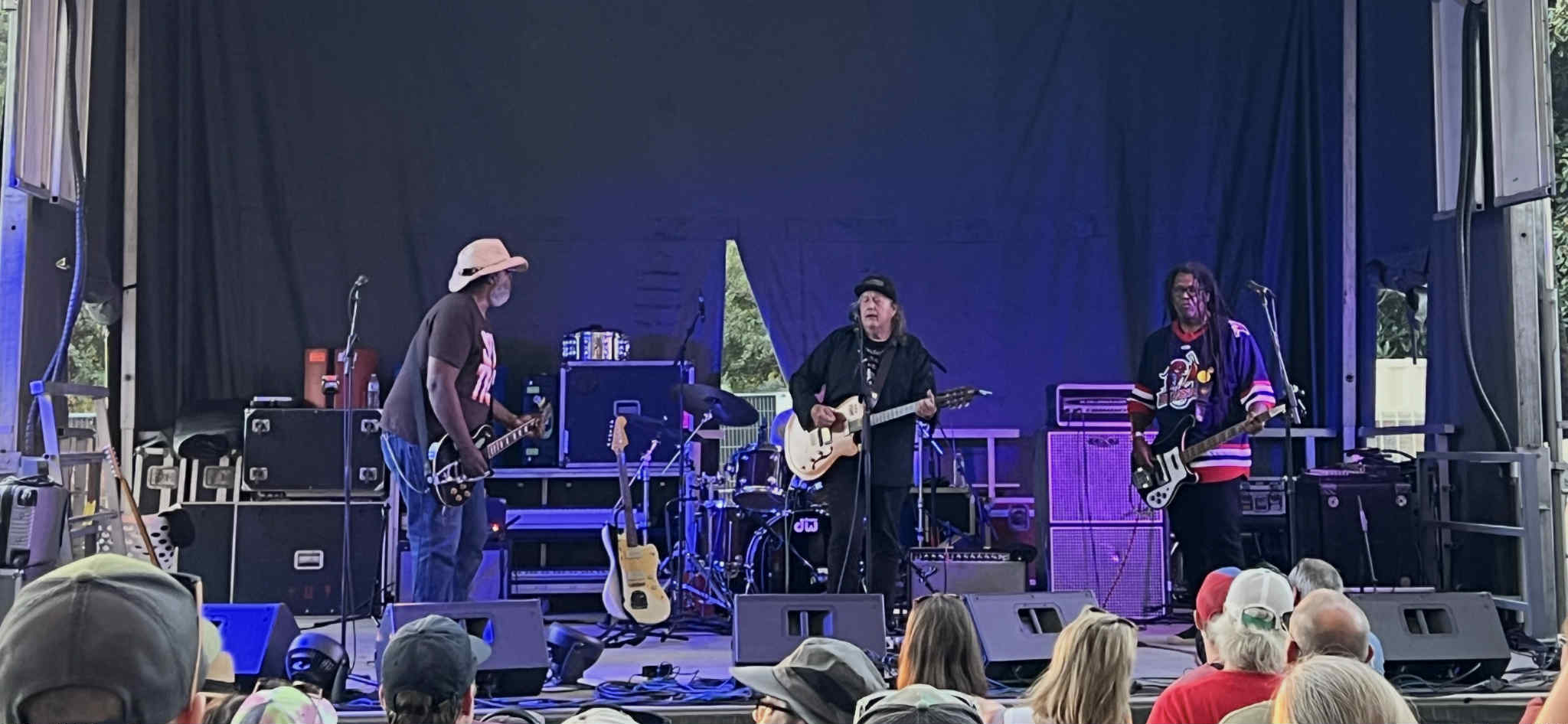 KevnKinneysStar2025-10-03MemphoMusicFestivalTN (1).jpg